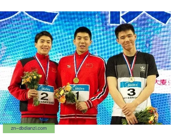 游泳杯赛：挥泪告别，再续辉煌